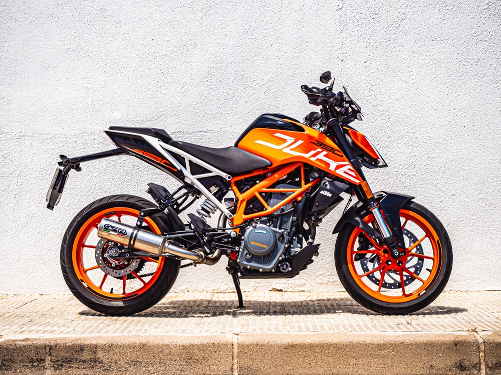 GPR auspuff kompatibel mit  Ktm Duke 125 2011-2016, M3 Inox , Rennauspuff, mit Verbindungsrohren, Artikel ohne Genehmigung 