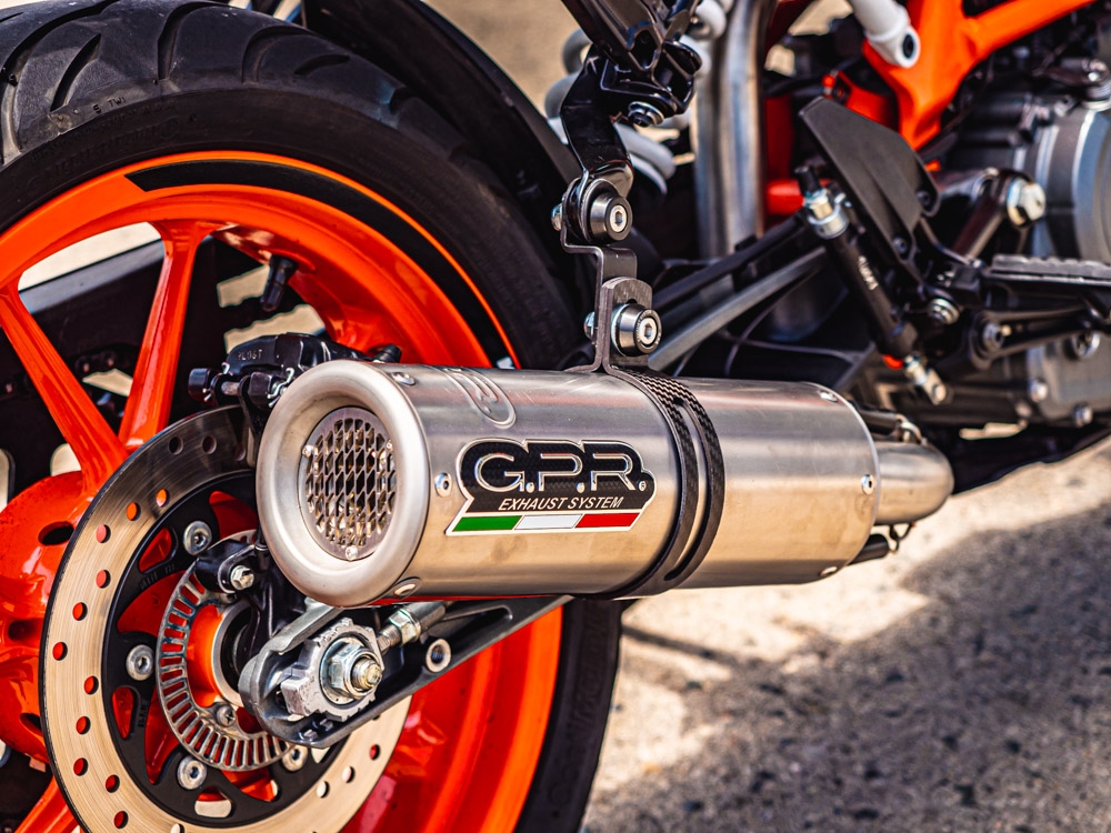 GPR auspuff kompatibel mit  Ktm Duke 125 2011-2016, M3 Inox , Rennauspuff, mit Verbindungsrohren, Artikel ohne Genehmigung 