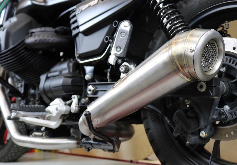 GPR auspuff kompatibel mit  Moto Guzzi V7 III Special-Stone-Carbon 2017-2018, Powercone Evo, Kompletter Rennauspuff, geliefert mit spezifischem Krümmer, Artikel ohne Homologation 