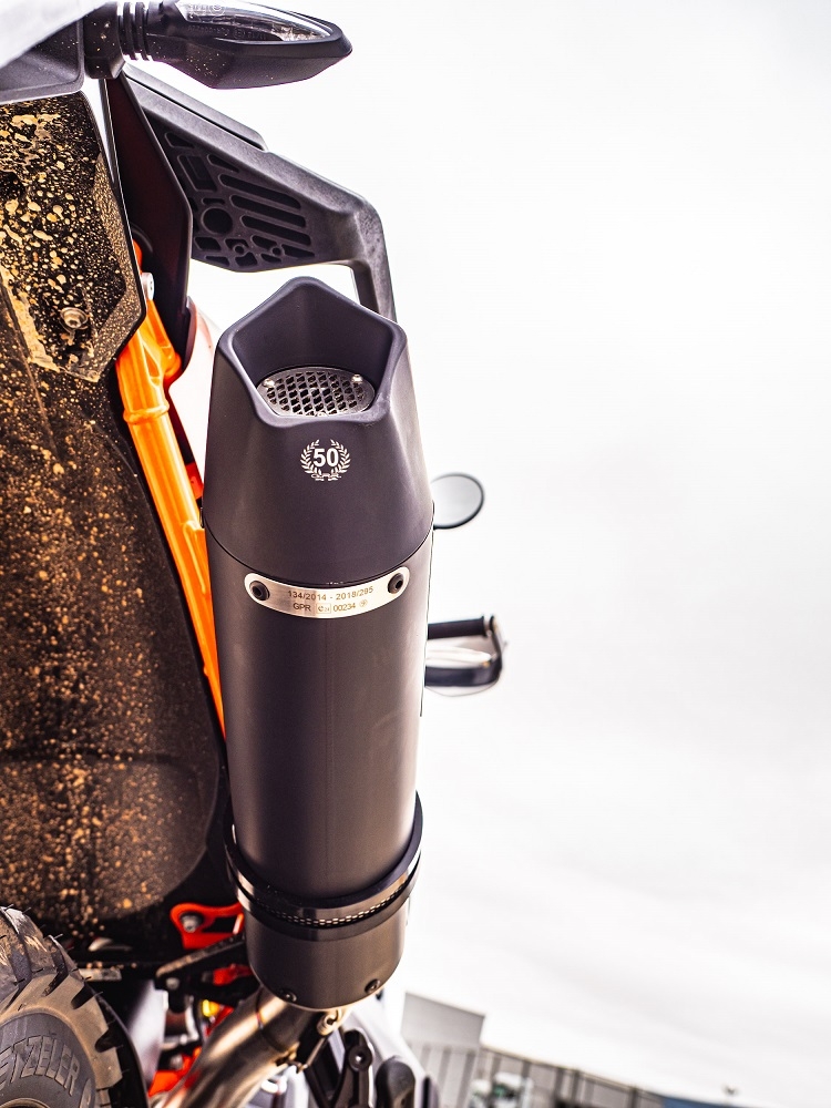 GPR auspuff kompatibel mit  Ktm Adventure 890 2020-2024, New Grand Prix Evo Black Titanium, Zugelassener legaler Slip-On-Auspuff mit Abe, einschließlich abnehmbarem DB-Killer und Verbindungsrohr 