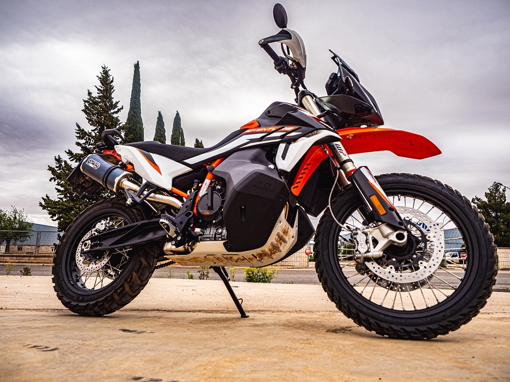 GPR auspuff kompatibel mit  Ktm SMT 890 2025-2026, Dual Poppy, Zugelassener legaler Slip-On-Auspuff mit Abe, einschließlich abnehmbarem DB-Killer und Verbindungsrohr 
