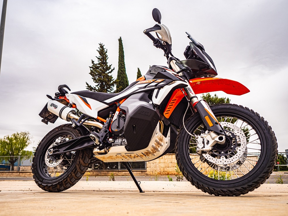 GPR auspuff kompatibel mit  Ktm Adventure 890 2025-2026, Albus Evo4, Zugelassener legaler Slip-On-Auspuff mit Abe, einschließlich abnehmbarem DB-Killer und Verbindungsrohr 