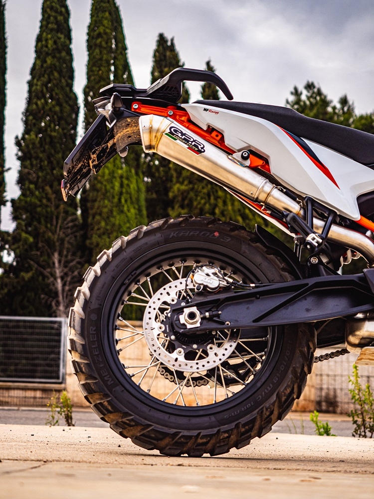 GPR auspuff kompatibel mit  Ktm Duke 890 2021-2024, Deeptone Inox, Rennauspuff, mit Verbindungsrohren, Artikel ohne Genehmigung 