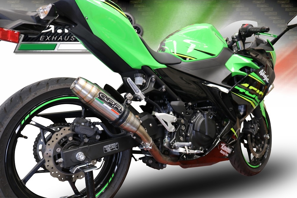 GPR auspuff kompatibel mit  Kawasaki Z 400 2018-2022, Deeptone Inox, Kompletter Rennauspuff, geliefert mit spezifischem Krümmer, Artikel ohne Homologation 