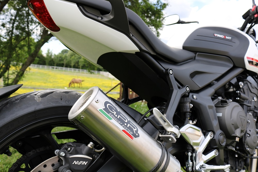 GPR auspuff kompatibel mit  Triumph Trident 660 2021-2024, M3 Inox , Racing-Komplettsystem-Auspuff, einschließlich Krümmer und abnehmbarem DB-Killer 