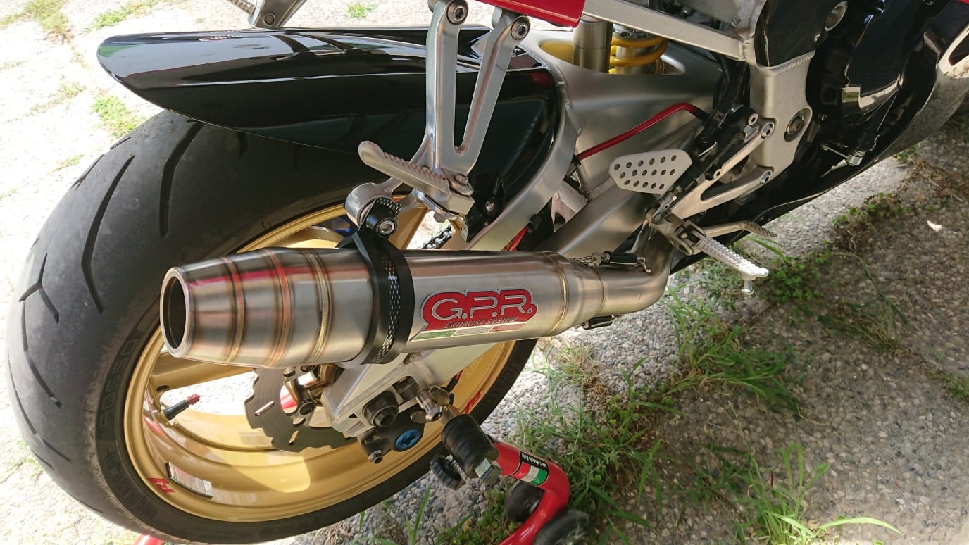 GPR auspuff kompatibel mit  Yamaha Yzf 1000 R1  1998-2001, Deeptone Inox, Zugelassener legaler Slip-On-Auspuff mit Abe, einschließlich abnehmbarem DB-Killer und Verbindungsrohr 