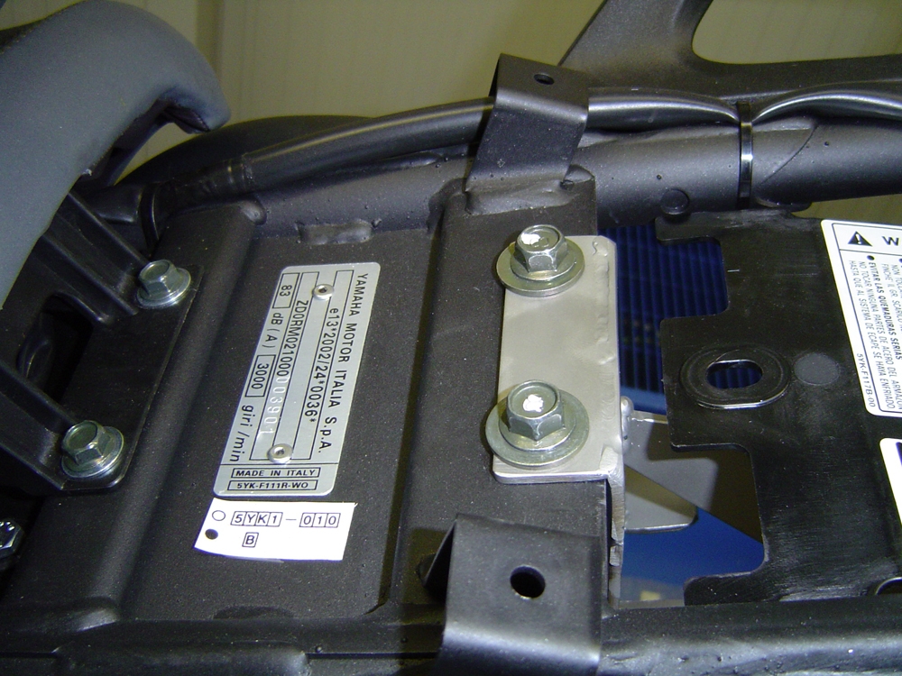 GPR auspuff kompatibel mit  Yamaha MT03 660 2006-2013, Albus Ceramic, Doppelt homologierter legaler Slip-On-Auspuff mit ABE, einschließlich abnehmbarer DB-Killer und verbindungsrohre 