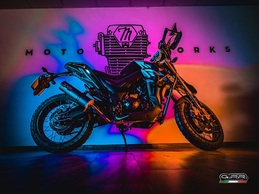 GPR auspuff kompatibel mit  Zontes Zt 125 G1 - U - U1 - Z2 2020-2024, M3 Black Titanium, Homologierte auspuff mit verbindungsrohr und katalysator 