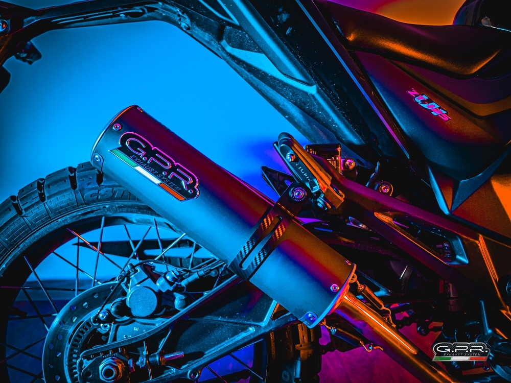 GPR auspuff kompatibel mit  Zontes Zt 125 G1 - U - U1 - Z2 2020-2024, M3 Black Titanium, Homologierte auspuff mit verbindungsrohr und katalysator 