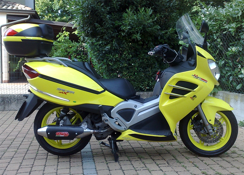 GPR auspuff kompatibel mit  Malaguti Spidermax 500 RS 2008-2011, Power Bomb, Zugelassener legaler Slip-On-Auspuff mit Abe, einschließlich abnehmbarem DB-Killer und Verbindungsrohr 