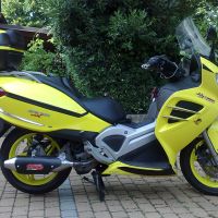 GPR auspuff kompatibel mit  Malaguti Spidermax 500 RS 2008-2011, Power Bomb, Zugelassener legaler Slip-On-Auspuff mit Abe, einschließlich abnehmbarem DB-Killer und Verbindungsrohr 