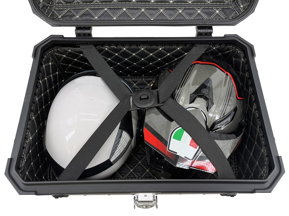 GPR TECH Honda Forza 750 2021/2024 e5 Topcase aus Aluminium, schwarze Farbe mit spezifischer Platte enthalten Kapazität Liter 55