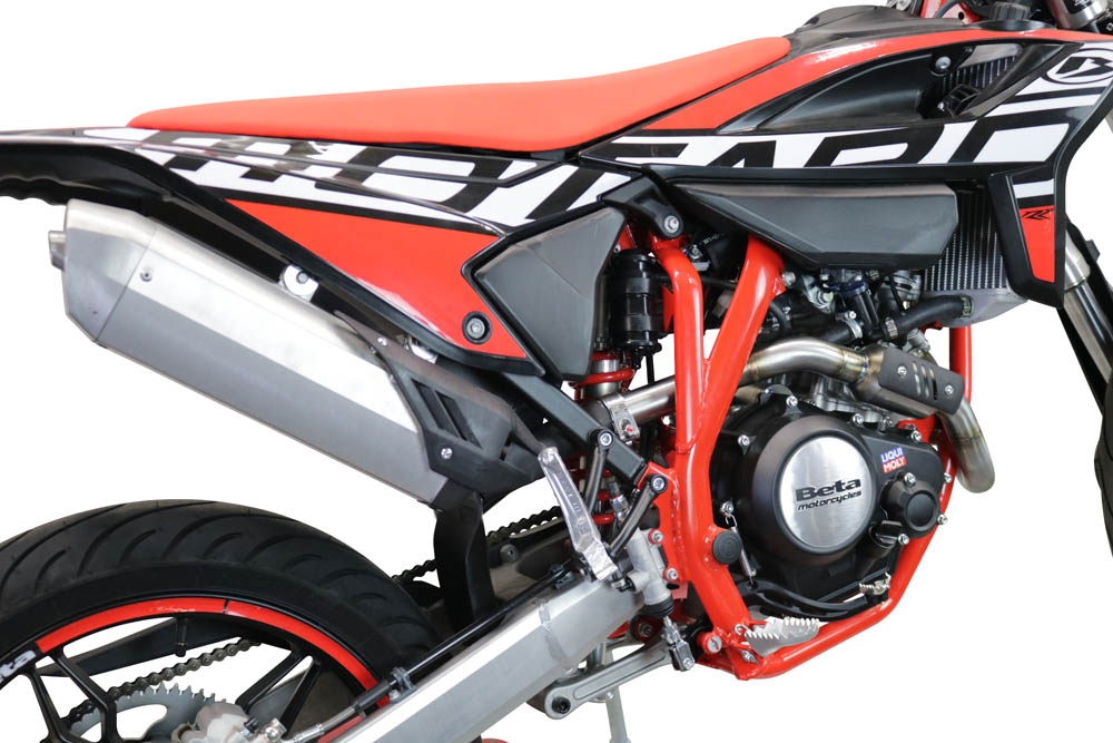 GPR auspuff kompatibel mit  Beta RR 125 4T Motard 2021-2024, Decatalizzatore, Decat Pipe, Katalysatorabscheider, artikel ohne Genehmigung 