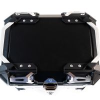 GPR TECH TOPCASE ALPI-TECH 45 LT. SILBER Topcase aus Aluminium, mit Soft-Rückenlehne, silberfarben mit Universalplatte inklusive Kapazität Liter 45