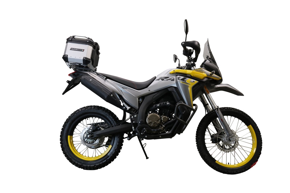 GPR TECH Voge 300Rally 2022/2024 e5 Topcase aus Aluminium, silberfarben mit spezifischer Platte inklusive Kapazität Liter 26