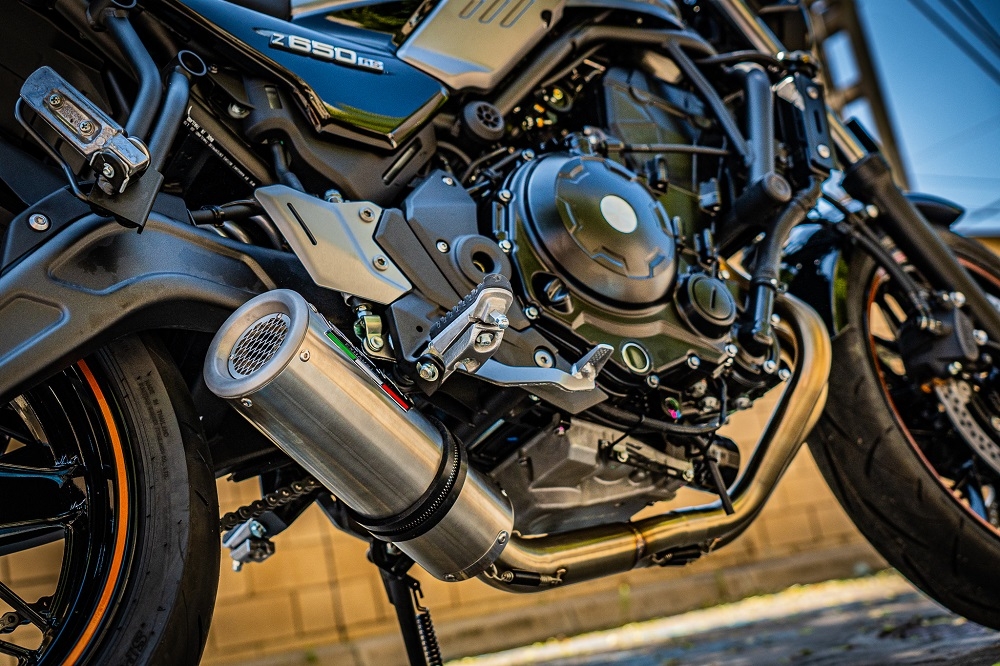 GPR auspuff kompatibel mit  Kawasaki Z 650 RS 2021-2023, M3 Inox , Kompletter Rennauspuff, geliefert mit spezifischem Krümmer, Artikel ohne Homologation 