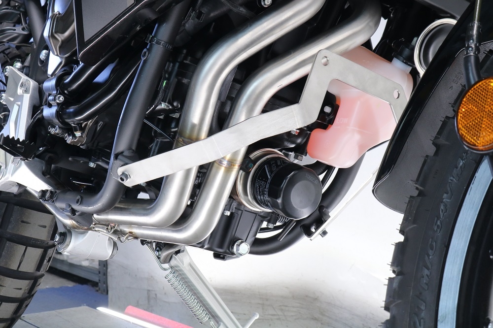 GPR auspuff kompatibel mit  Yamaha Tenere 700 2019-2020, Decatalizzatore + Paracoppa Titanio, Decat Pipe, Katalysatorabscheider, artikel ohne Genehmigung, Decat-Rohr mehr Titan-Unterfahrschutz<BR />Das Kit enthält ein GPR-Auspuff-Decat-Rohr und eine GPR-T
