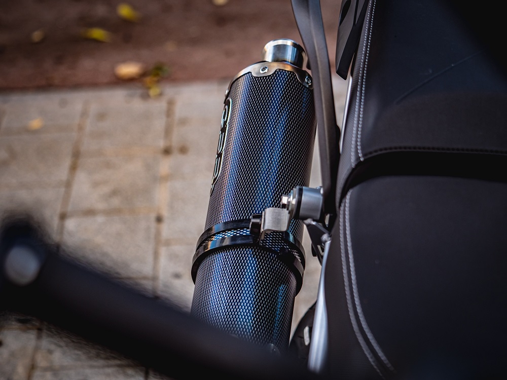 GPR auspuff kompatibel mit  Triumph Tiger 850 2020-2024, Dual Poppy, Zugelassener legaler Slip-On-Auspuff mit Abe, einschließlich abnehmbarem DB-Killer und Verbindungsrohr 