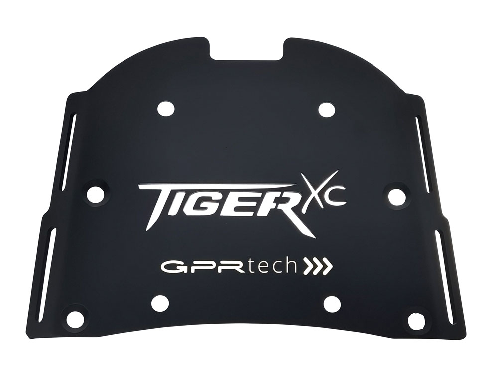 GPR TECH Triumph Tiger 800 2011/2016 e3 Spezifische Montageplatte Top Case ALPITECH 55 LT kompatibel mit Original-Gepäckträger, aus Edelstahl mit 4 Verankerungspunkten
