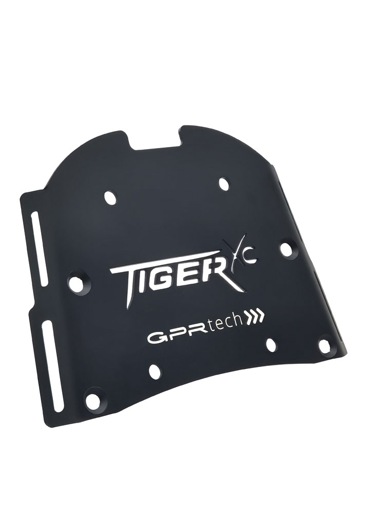 GPR TECH Triumph Tiger 800 2011/2016 e3 Spezifische Montageplatte Top Case ALPITECH 55 LT kompatibel mit Original-Gepäckträger, aus Edelstahl mit 4 Verankerungspunkten