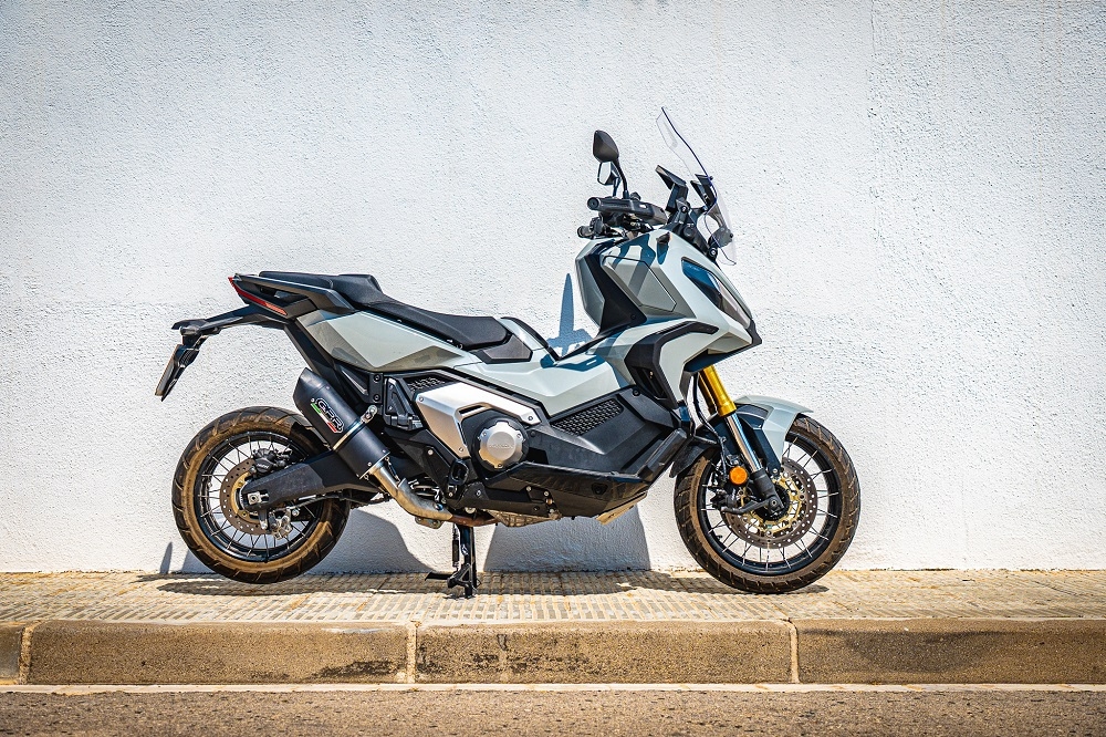 GPR auspuff kompatibel mit  Honda X-Adv 750 2025-2026, Furore Evo4 Nero, Zugelassener legaler Slip-On-Auspuff mit Abe, einschließlich abnehmbarem DB-Killer und Verbindungsrohr 