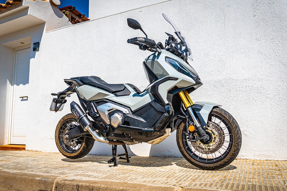GPR auspuff kompatibel mit  Honda X-Adv 750 2025-2026, Furore Evo4 Nero, Zugelassener legaler Slip-On-Auspuff mit Abe, einschließlich abnehmbarem DB-Killer und Verbindungsrohr 