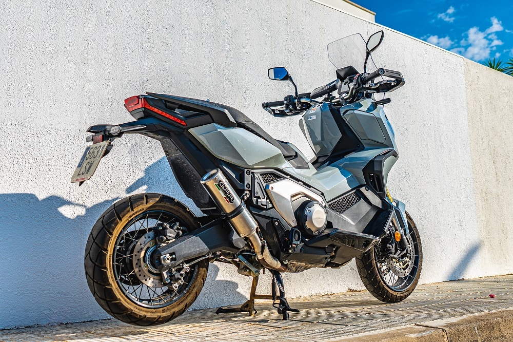 GPR auspuff kompatibel mit  Honda X-Adv 750 2025-2026, M3 Titanium Natural, Zugelassener legaler Slip-On-Auspuff mit Abe, einschließlich abnehmbarem DB-Killer und Verbindungsrohr 