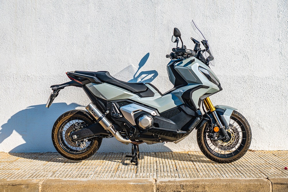 GPR auspuff kompatibel mit  Honda X-Adv 750 2025-2026, M3 Titanium Natural, Zugelassener legaler Slip-On-Auspuff mit Abe, einschließlich abnehmbarem DB-Killer und Verbindungsrohr 