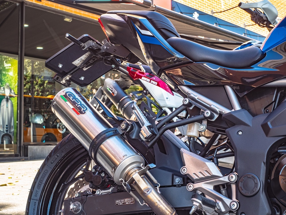 GPR auspuff kompatibel mit  Kawasaki Z 125 2019-2020, M3 Inox , Rennauspuff, mit Verbindungsrohren, Artikel ohne Genehmigung 