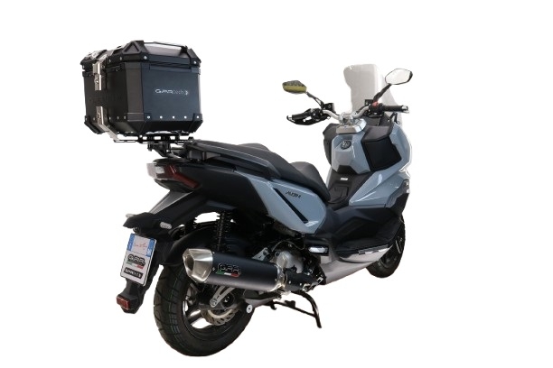 GPR TECH Sym ADX 300 2024/2026 e5 Plus Topcase aus Aluminium, schwarze Farbe mit spezifischer Platte enthalten Kapazität Liter 26