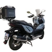 GPR TECH Sym ADX 300 2024/2026 e5 Plus Topcase aus Aluminium, schwarze Farbe mit spezifischer Platte enthalten Kapazität Liter 26