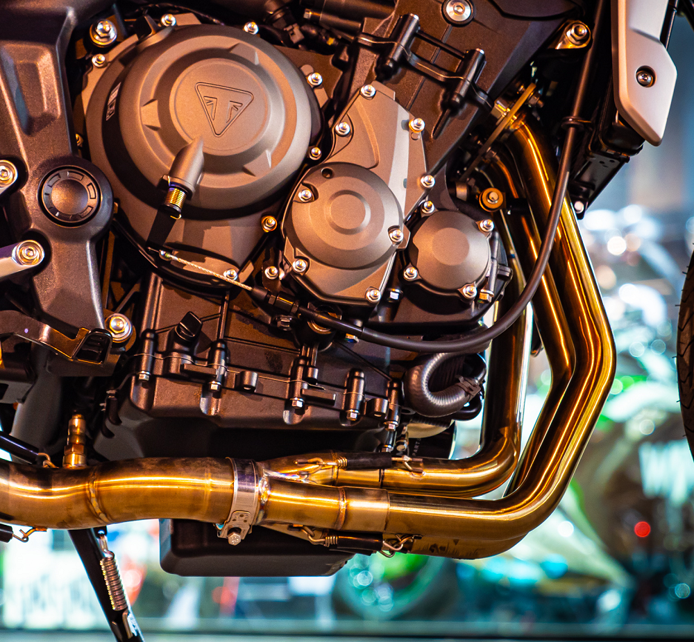 GPR auspuff kompatibel mit  Triumph Tiger Sport 660 2022-2024, M3 Poppy , Homologierte auspuff mit verbindungsrohr und katalysator 